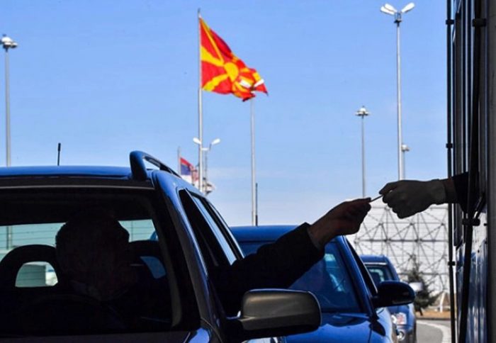 ГРАНИЧНИ ПРЕМИНИ: На Табановце за влез од Србија во Македонија се чека повеќе од еден час, исто и на Богородица за влез и излез кон Грција