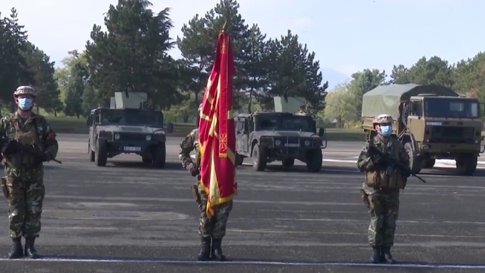 Во понеделник почесна стрелба за Денот на Армијата