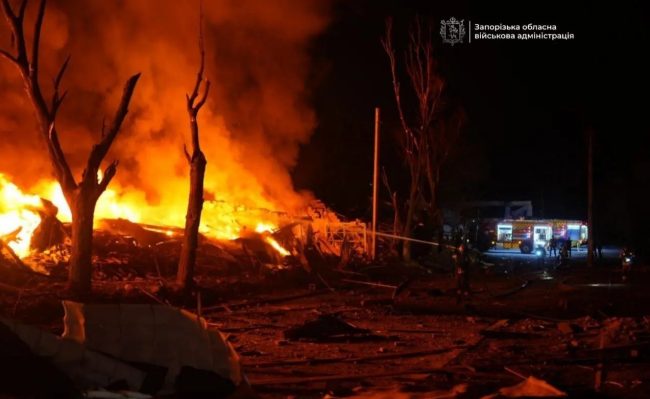 РУСИЈА ЈА НАПАДНА УКРАИНА СО СЕВЕРНОКОРЕЈСКИ РАКЕТИ, КАЖА ЗЕЛЕНСКИ