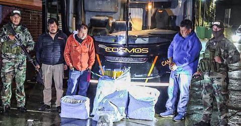 Шок во Боливија: Над ОСУМДЕСЕТ килограми дрога во автобусот на Сао Паоло!