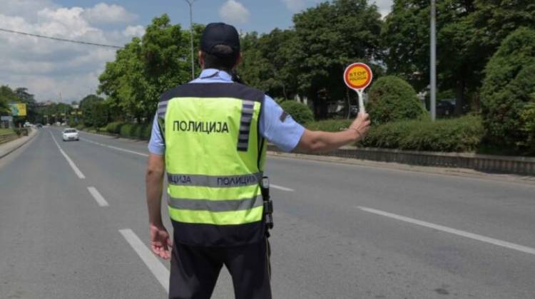 Осомничен полициски службеник – казната за пајак ја наплаќал во кеш и го оштетил буџетот за 85 500 денари.