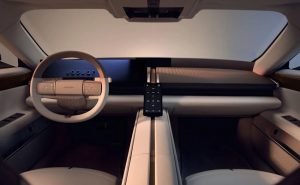 Jaguar ја покажа кабината на контроверзниот Type01