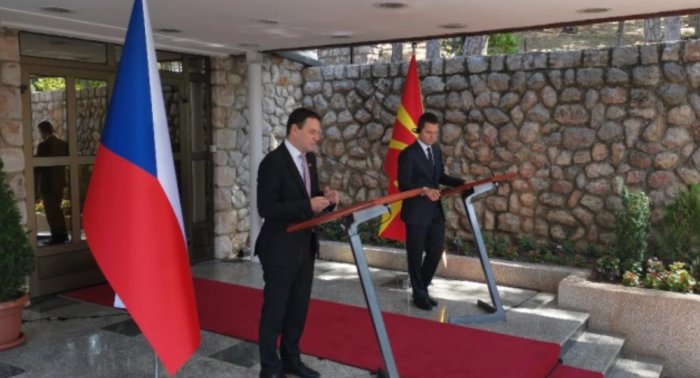Мацинка: Чешка сака да се надмине спорот меѓу Скопје и Софија и подготвена е да помогне