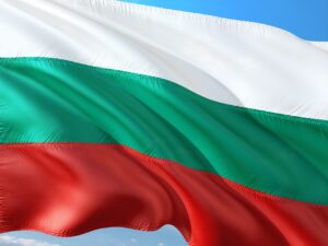 Бугарија ќе избира претседател на 25 октомври, доколку нема победник следува втор круг