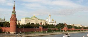 Една третина од Русите сметаат дека религијата има важна улога во нивниот живот