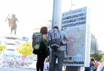 ВМРО-ДПМНЕ: Бројот на странски туристи во првите 5 месеци зголемен за 23,6%, Македонија се позиционира како атрактивна туристичка дестинација