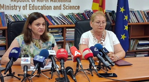 ЈАНЕВСКА: Просечната оценка од полагањето матура во јуни е 3,66 од сите три типа, ценам дека ова се објективни резултати за 14.587 ученици
