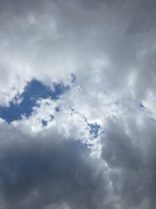 Од утре освежување со пороен дожд, грмежи и локално невреме