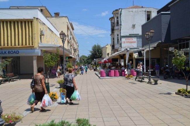 ВРАБОТЕН ВО БАНКА ВО ГЕВГЕЛИЈА ПРИСВОИЛ 145 ИЛЈАДИ ЕВРА ОД СМЕТКИ НА ДВАЈЦА КЛИЕНТИ, ПОДНЕСЕНА КРИВИЧНА ПРИЈАВА ЗА ПРОНЕВЕРА