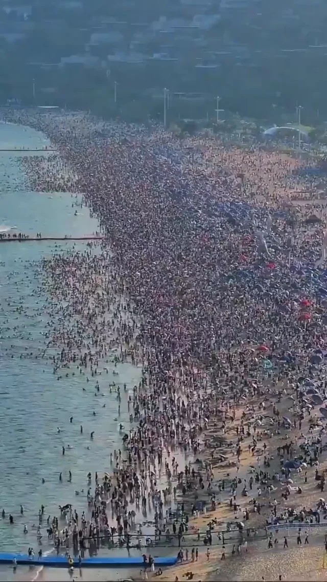 Дамеиша: Најпреполната плажа во светот, каде може и да не стигнеш до морето