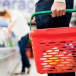 Жештините ќе удрат по џебот: Храната прва ќе поскапи