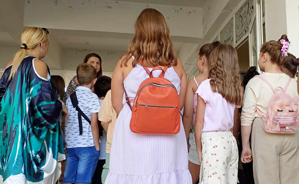 Кисела Вода дели ранчиња и прибор за првачињата – не изложувајте се на трошоци!