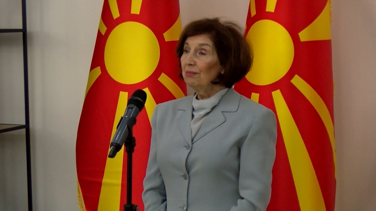 ТВ 24- Претседателката Силјановска Давкова се огради од случајот со разузнавачот Тодоровски