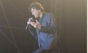 (ВИДЕО+ФОТО) Здравко Чолиќ со концертот во Битола обедини повеќе генерации кои пееја со него и се воодушевуваа на неговата енергија но и глас!