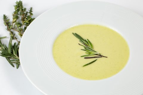 Направете вкусна крем-супа од тиквички