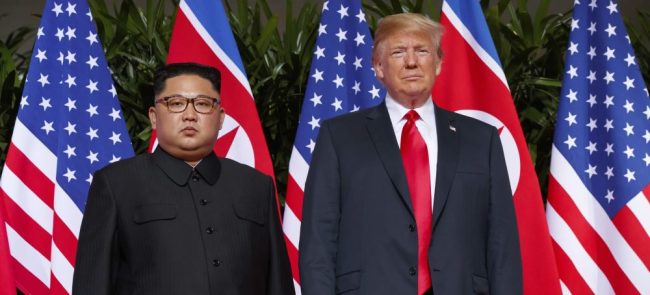 ТРАМП МУ НАРЕДИ НА ПЕНТАГОН ДА ГИ НАМАЛИ ЗАЕДНИЧКИТЕ ВОЕНИ ВЕЖБИ СО ЈУЖНА КОРЕЈА ОТИ ТОЈ ИМА ДОБАР ОДНОС СО КИМ