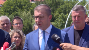 Премиерот тврди: Македонија ги надминала сите земји од регионот по куповна моќ?!