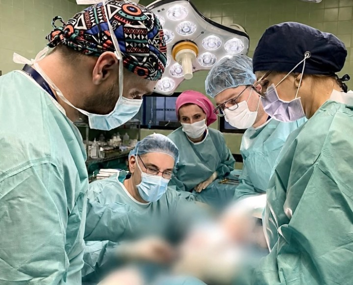 Клиника за пластична хирургија: Етапно реконструктивно лекување на повредените во пожарот во Кочани