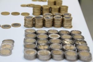 Еврото продолжува да паѓа во Албанија, лекот достигна ново рекордно ниво