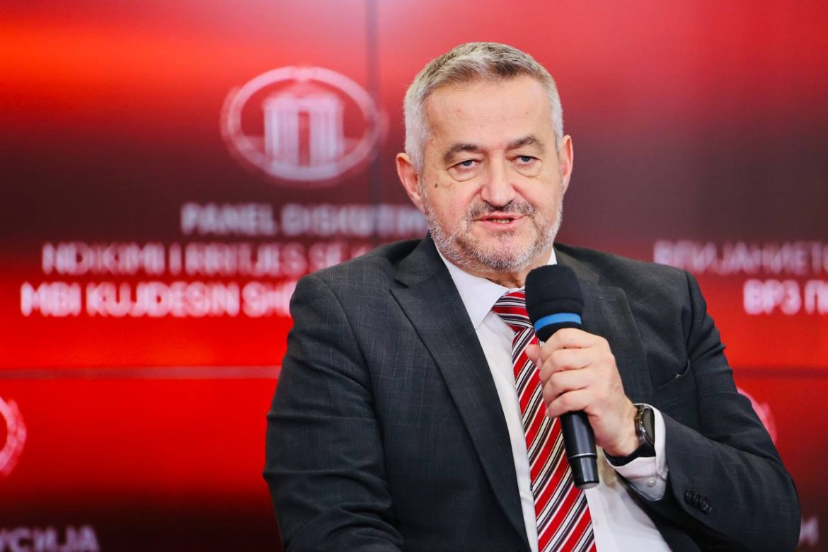 „ПЕТ/КТ скенерот не работи оти не се менувало масло, се работи на отстранување на дефектот“, велат од министерството за здравсто