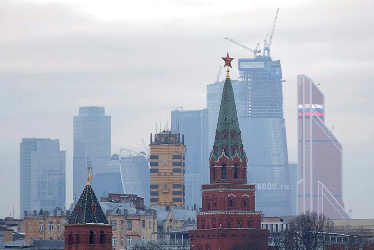 Дронови над Москва, откажани летови, се огласи градоначалникот на Москва