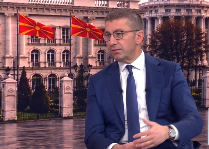 МИЦКОСКИ: Сега со оваа Влада за 70% расте просечната плата месечно повеќе, а пензиите за 325% повеќе