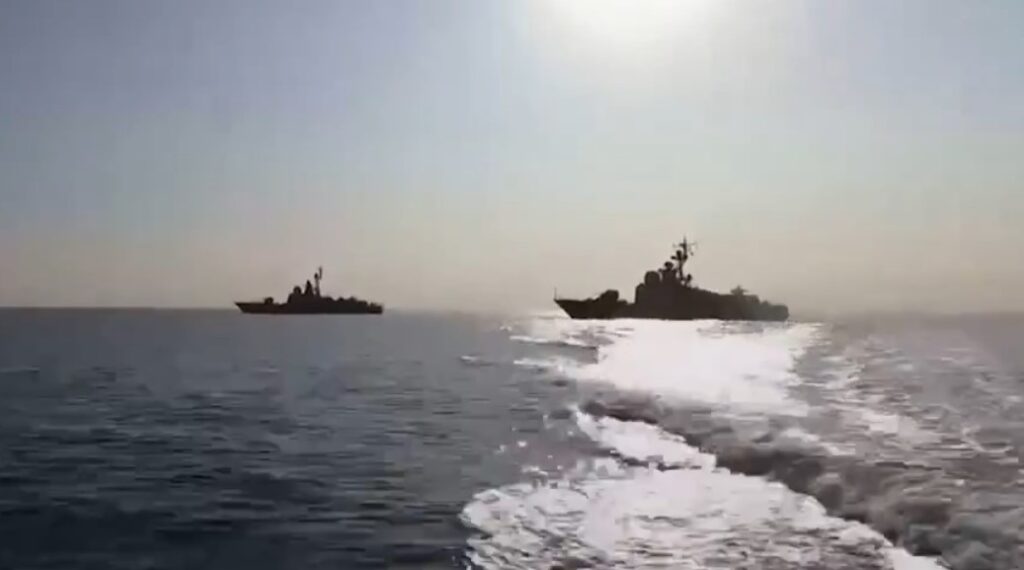 Четворица членови на екипаж загинаа во напад врз товарен брод во Црвеното Море