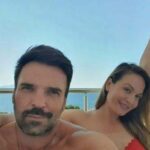 (Фото) Јелена Томашевиќ се соблече! Во црно бикини изгледа никогаш подобро