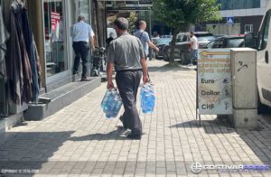 Гостиварци трета недела живеат со забранета вода за пиење и готвење