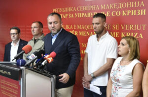 Тошковски: Водата во Гостивар сè уште не е за пиење, испитувањата ќе бидат почести
