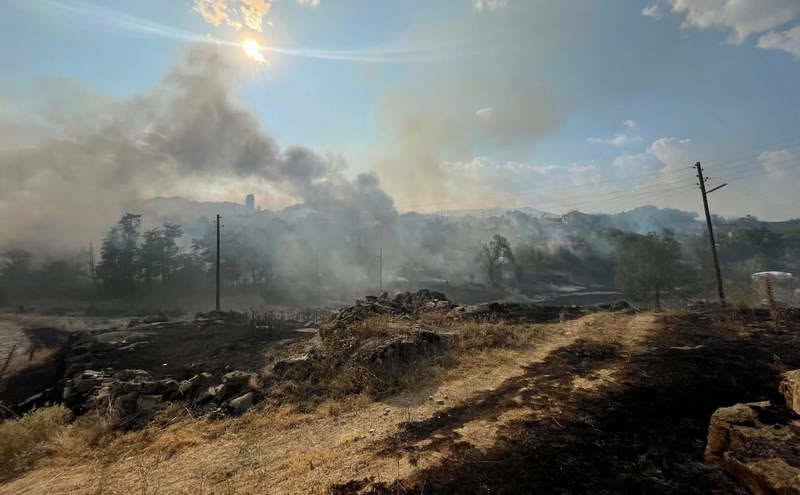Пожарот кој 3 денови беснее во Мариово, причина опозицијата да побара вонредна седница на Советот на Општина Прилеп