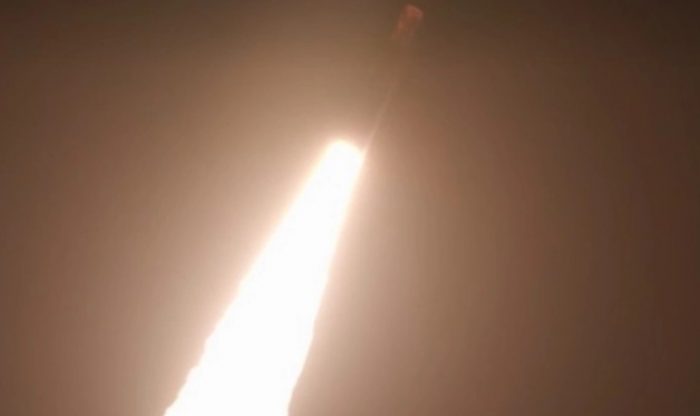 НЕУСПЕШНО ЛАНСИРАЊЕ: Кинеската ракета Лонг Марч 7А експлодираше 85 секунди по лансирањето, властите ќе спроведат истрага