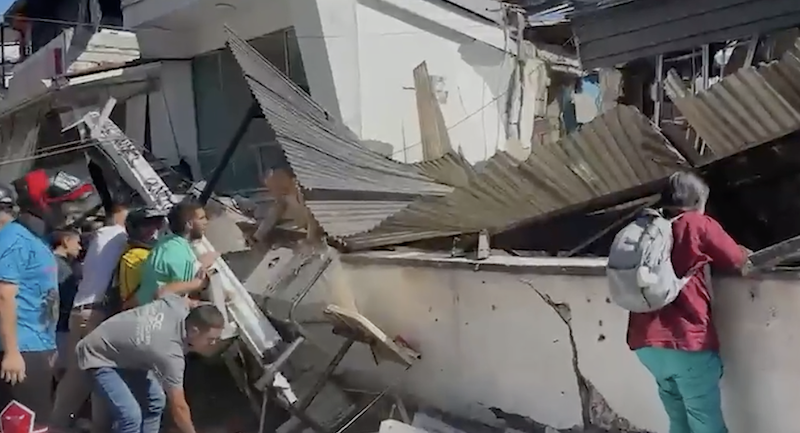 (ВИДЕО) Се зголемува бројот на загинати во разорниот земјотрес во Колумбија. Најмалку 132 жртви