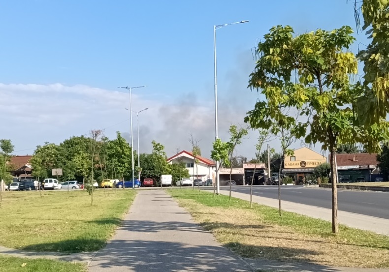 ЦУК: Три активни пожари во Долнени и во Горно Лисиче, осум се изгаснати