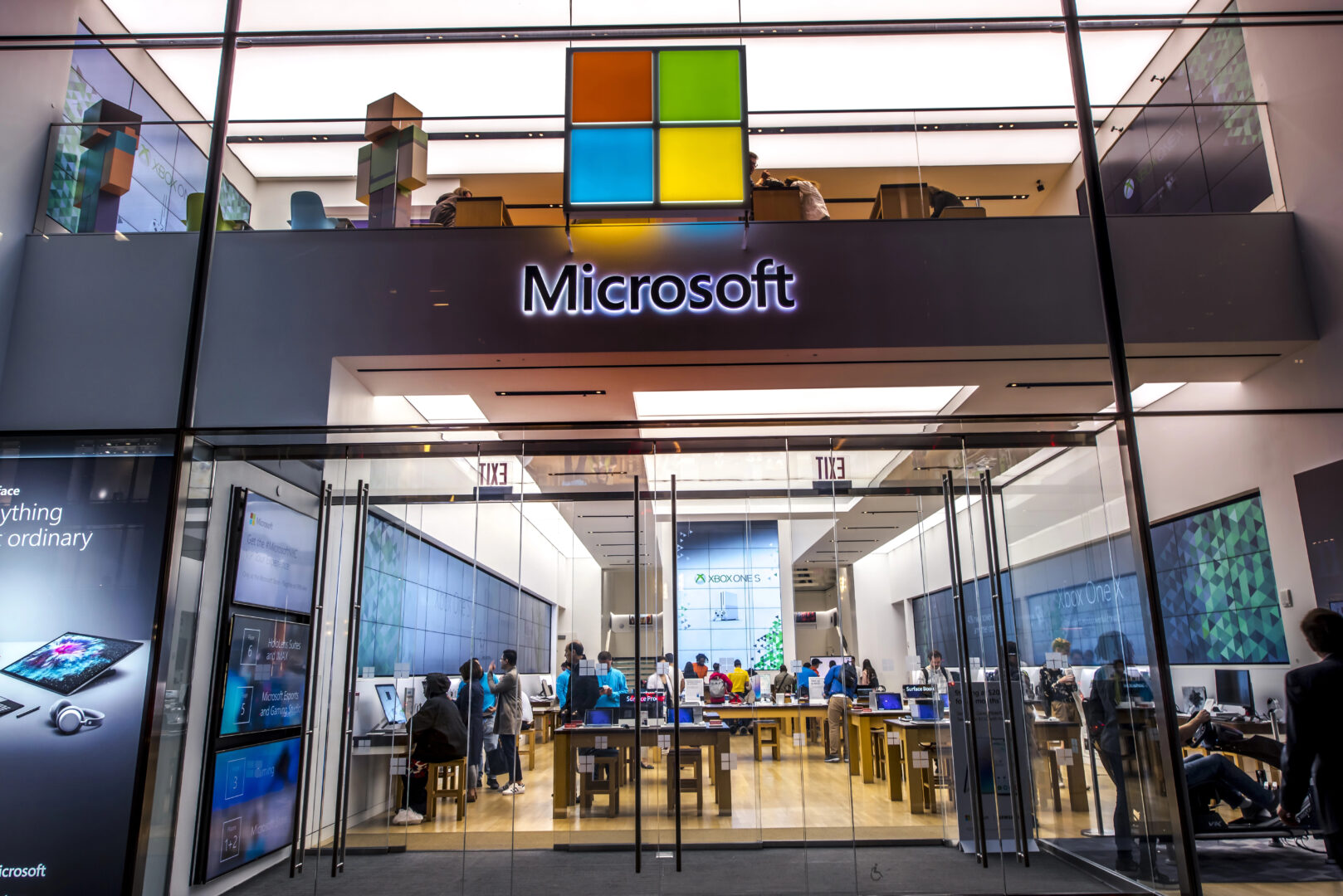 Лоши вести за сите што купуваат компјутери: Microsoft направи потег што драстично ги зголемува цените