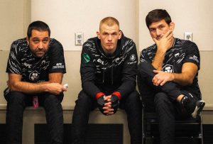 Иан Гари гледа подалеку од Махачев: Размислувам за мојата прва одбрана на титулата
