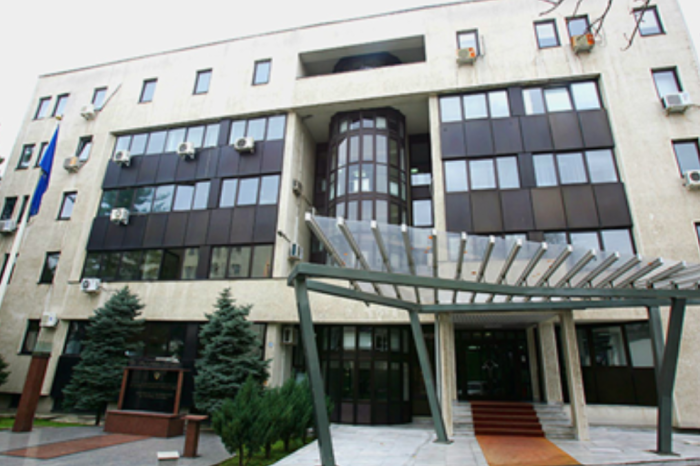 МВР И ФОНДОТ ЗА ЗДРАВСТВЕНО ОСИГУРУВАЊЕ: Надминат проблемот со здравственото осигурување на вработените