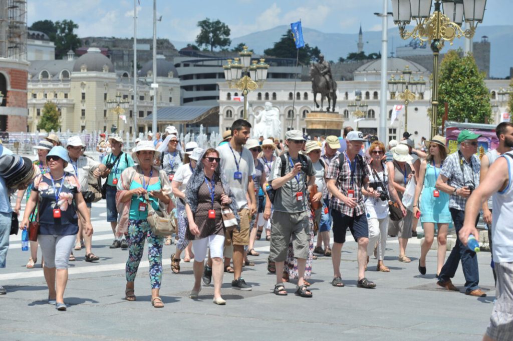 Македонија станува сè попривлечна за странските туристи – што стои зад растот?