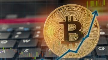 РАСТ НА КРИПТОВАЛУТАТА: Биткоинот се искачи на 69.000 долари