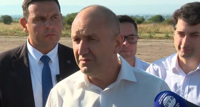 Дрон влезе во воздушниот простор на Бугарија и експлодира – се огласи Радев