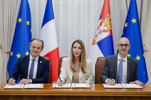Србија во партнерство за нуклеарки со EdF и француската развојна агенција AFD