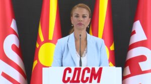 (ВИДЕО) Поповиќ: За Гостивар има папка со факти – Савески кога ќе се врати од екскурзија да постапи веднаш