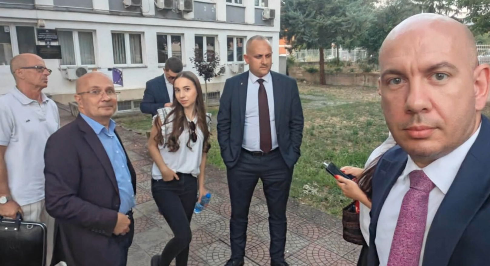 МВР ќе истражува како бугарските пратеници влегле во Македонија и покрај забраната