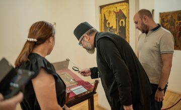 Единствена во Македонија, реткост и во светски рамки: Охридската мозаична икона „Исус Христос на престол“ презентирана пред јавноста
