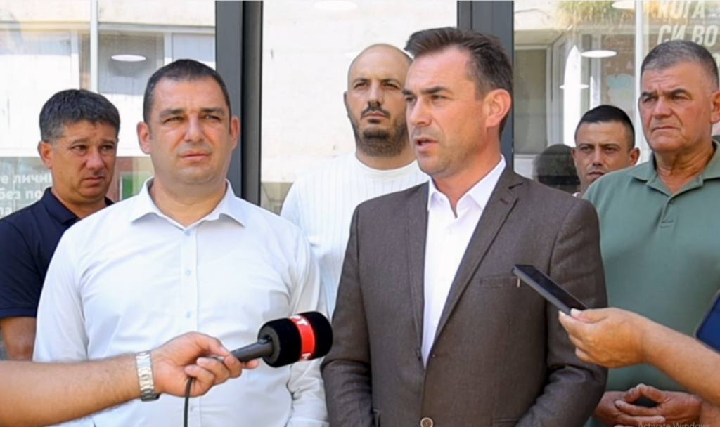 Постигнат договор за цената на „ајварката“: 40 денари по килограм за прва класа, 30 денари за прва-втора класа
