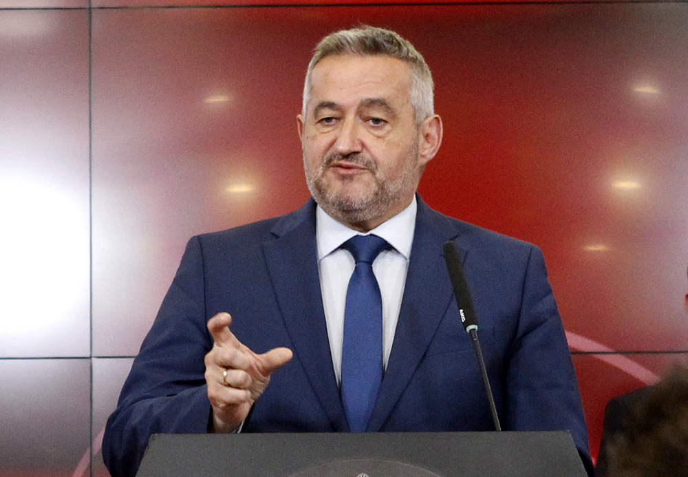 Со СМС пораки се алармираат граѓаните за западнонилската треска