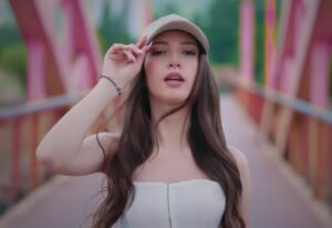 Тамара Грујеска со нова песна и спот: „Нема да бегам“ носи нова енергија