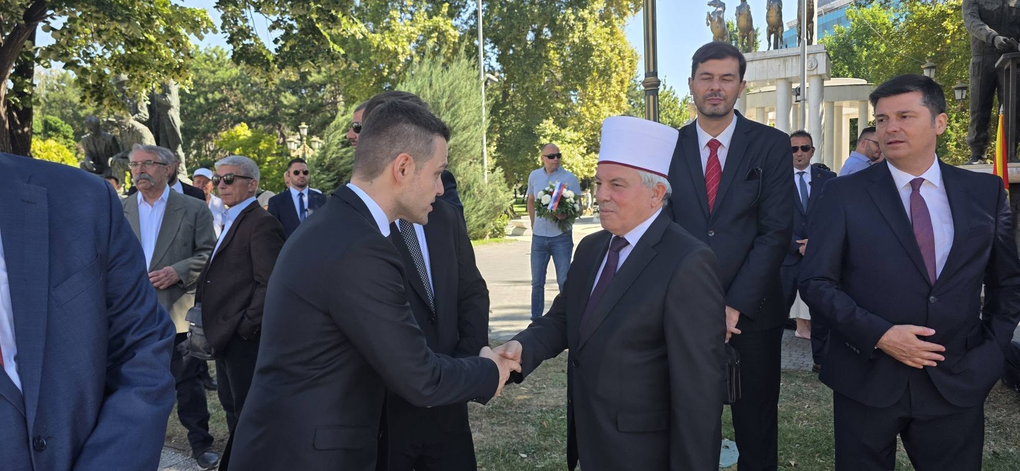 ИВЗ се придружи на прославата за Илинден – поглаварот во Скопје, претставник имаше и во Пелинце