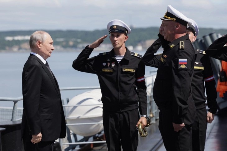 Путин до ЕУ: Ако запленувате руски бродови, ќе возвратиме со иста мерка