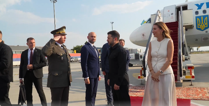 Зеленски допатува во Белград